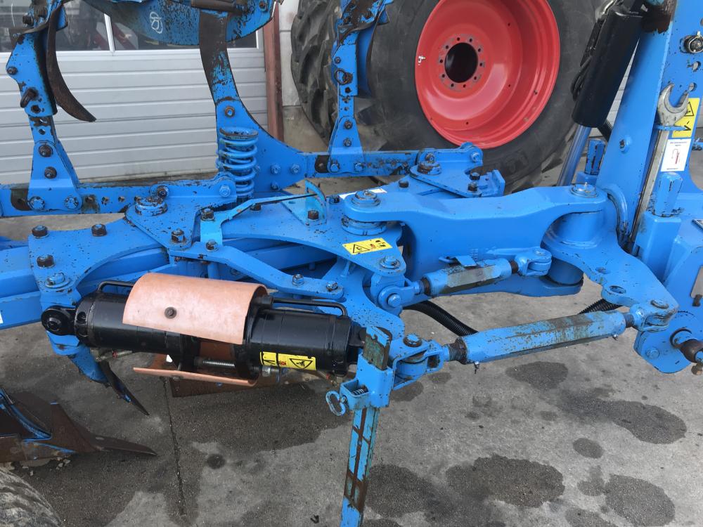 Charrues , Opal 9 , lemken , 5 corps , non stop