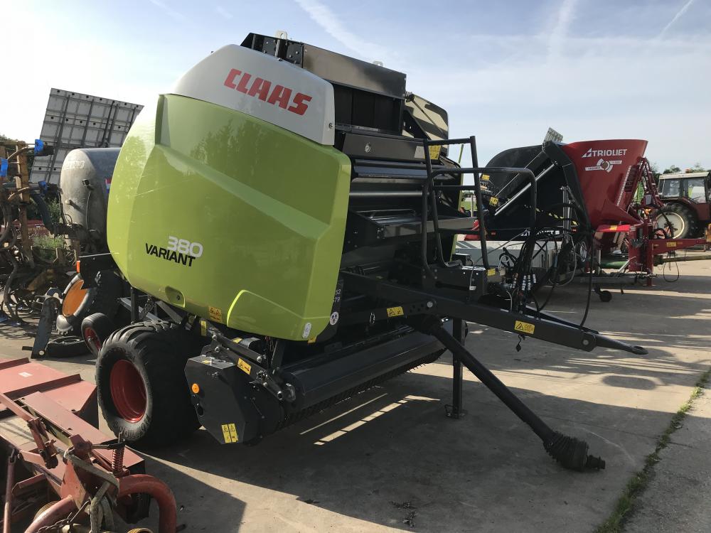 Claas , variant 380,presse , balles ronde