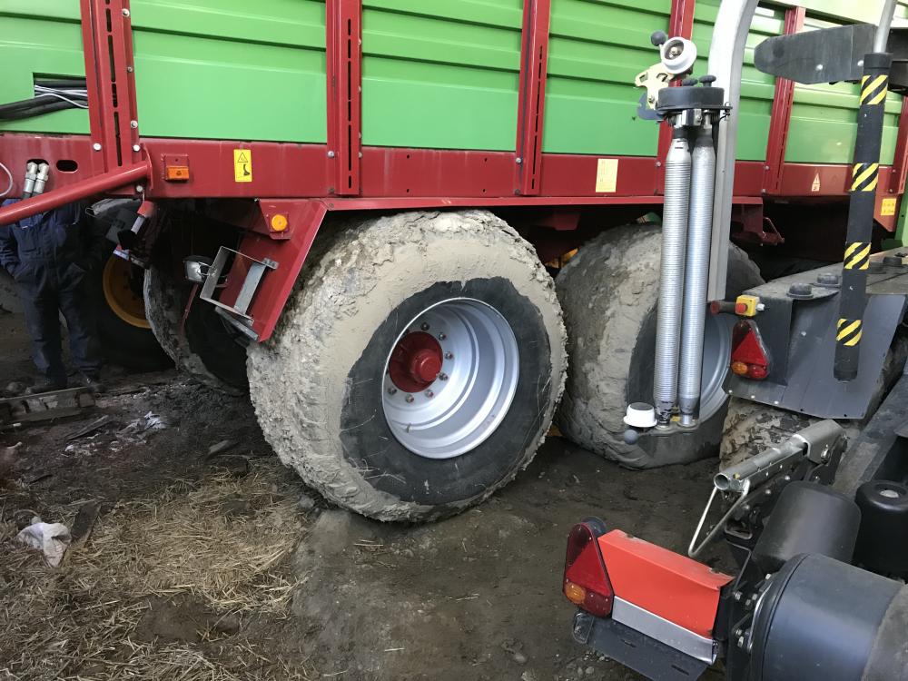 Auto chargeuse , Strautmann , vitesse , tandem
