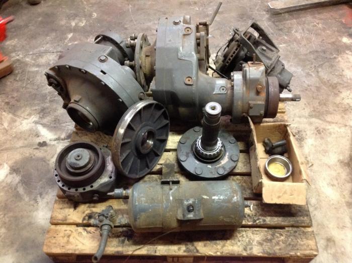 pieces, fendt , case, magnum, pont avant, pont arrière, boite de vitesse, bdv, moteur