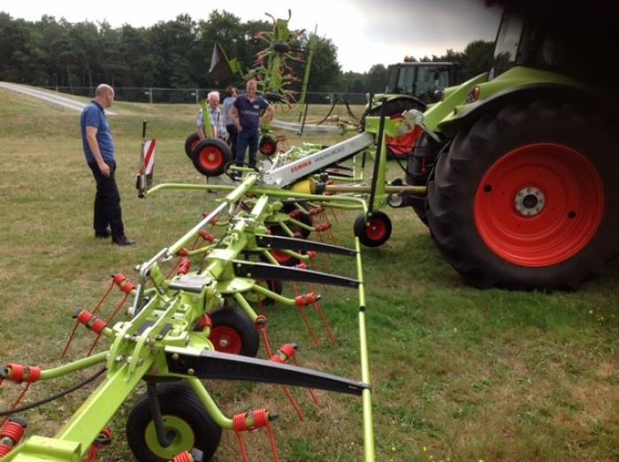 faneuse, claas, volto, 1100, fenaison, récolte, fourrage, silo