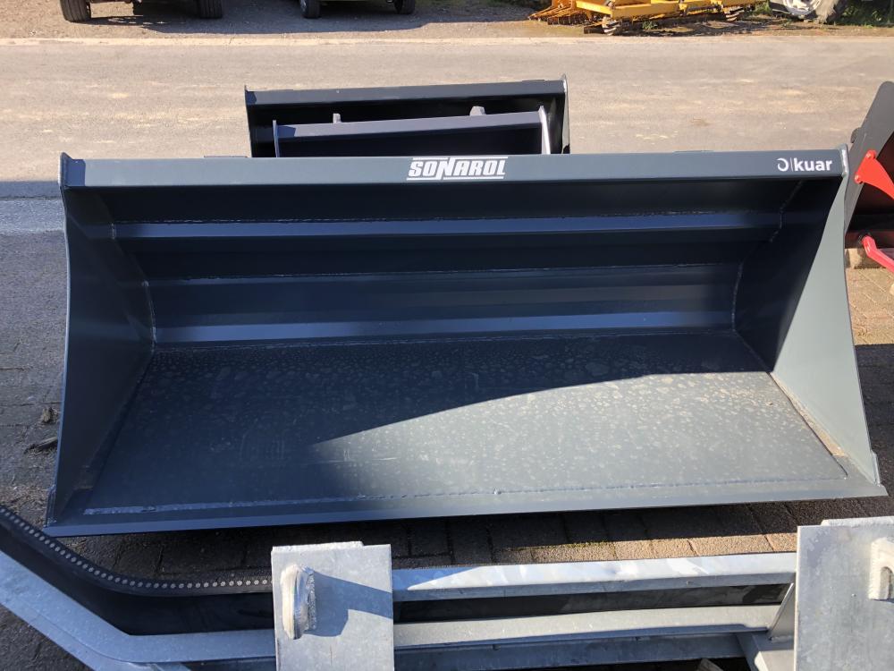 Bac a terre , 2,20 M , euro , de stock