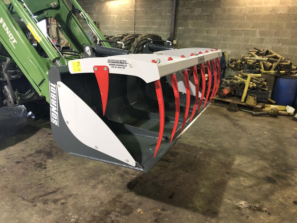 Bac pelican , 1,50 m , euro , de stock