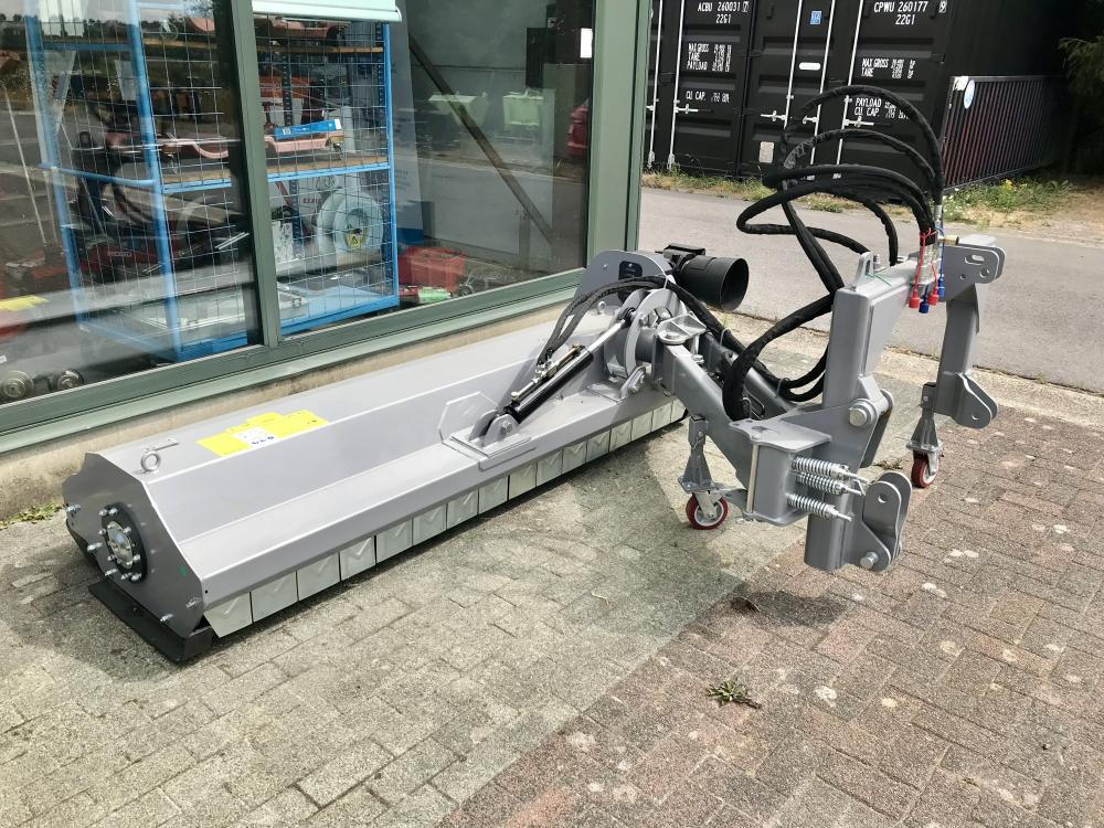 Déporté , broyeur , Fleau , 2,40 M , tracteur , côté 