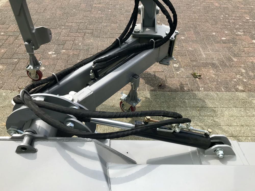 Déporté , broyeur , Fleau , 2,40 M , tracteur , côté 