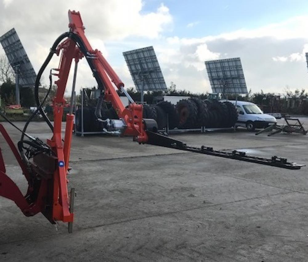 賜物 エクセレントジョナサン新潟精機 SK 偏心度測定システム Sライン ショートベース フラットローラー シャフトキャリア付 ROG-223SS 
