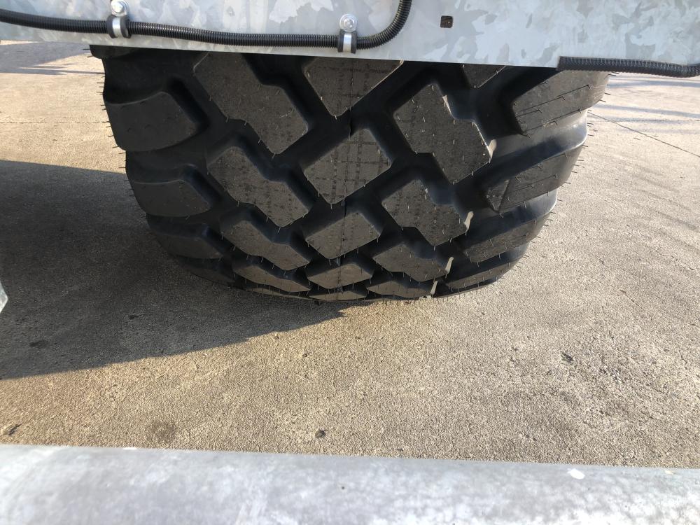 Lisier , peecon , tonneau , 13000 , euroline